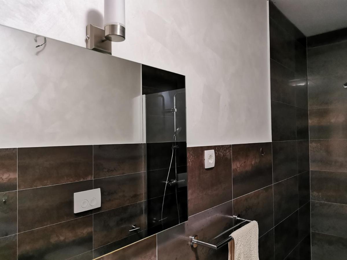 Apartment Luki Повиле Екстериор снимка