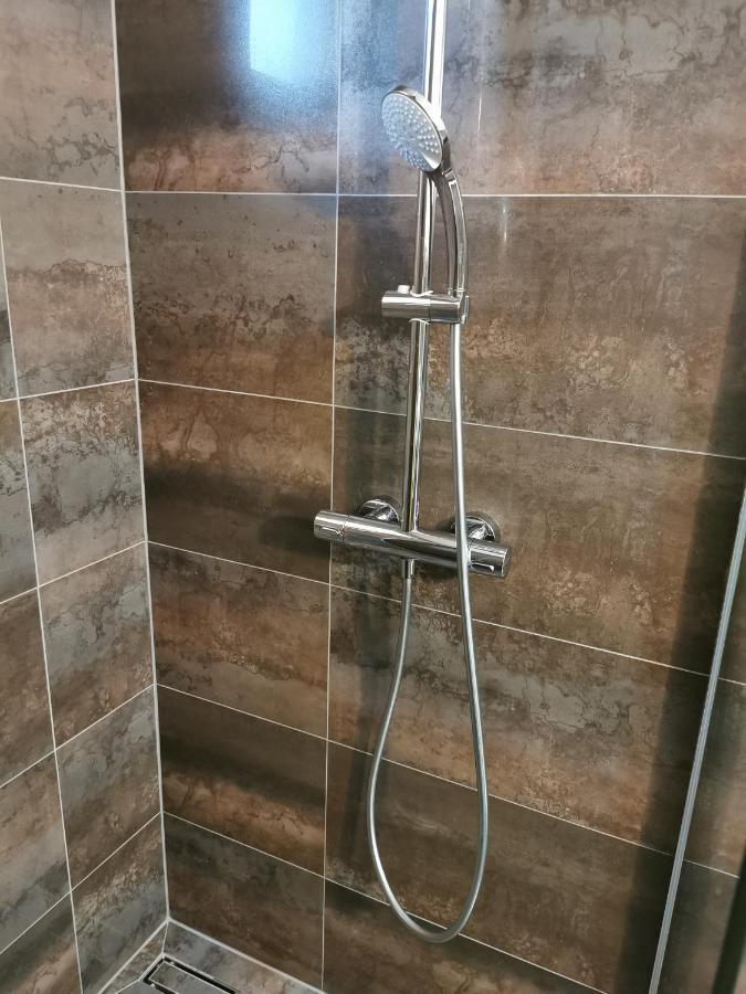 Apartment Luki Повиле Екстериор снимка