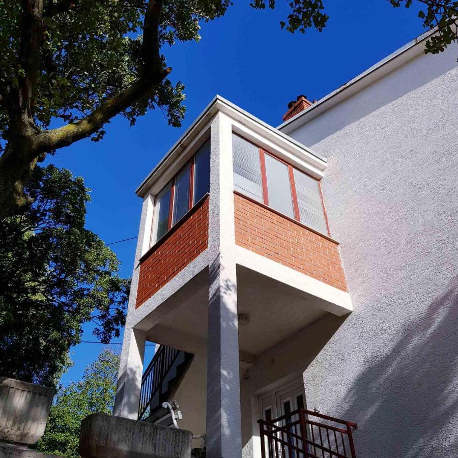 Apartment Luki Повиле Екстериор снимка