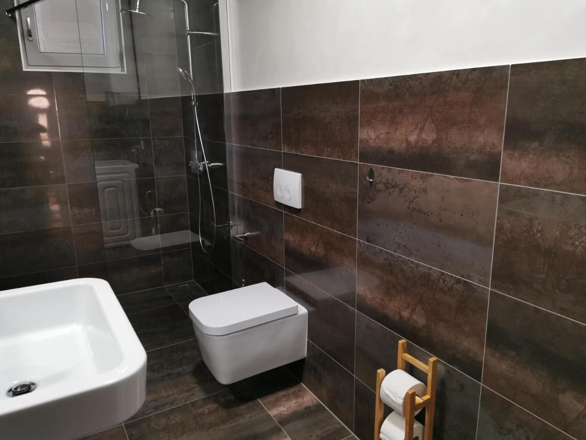 Apartment Luki Повиле Екстериор снимка