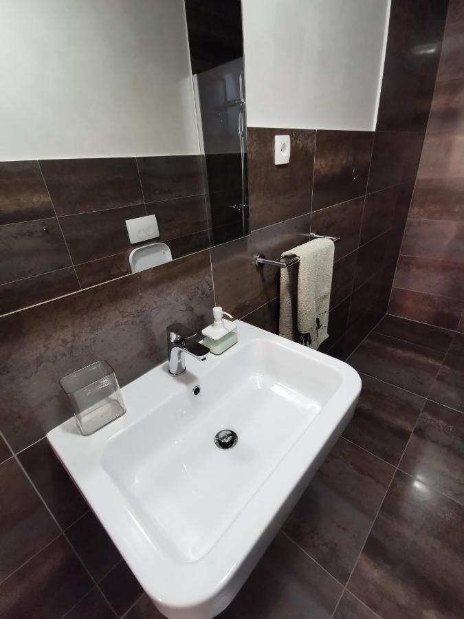 Apartment Luki Повиле Екстериор снимка