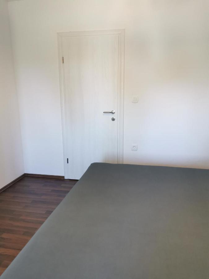 Apartment Luki Повиле Екстериор снимка