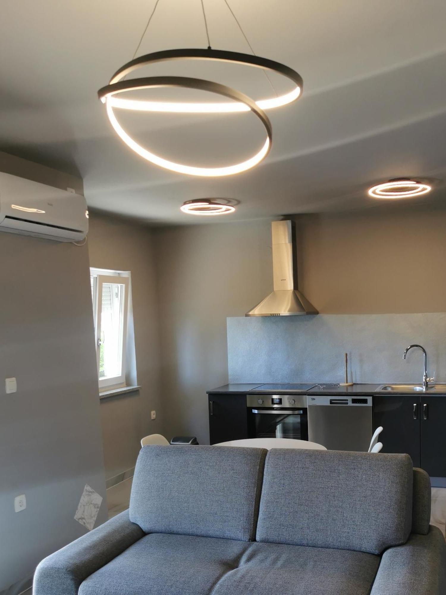 Apartment Luki Повиле Екстериор снимка