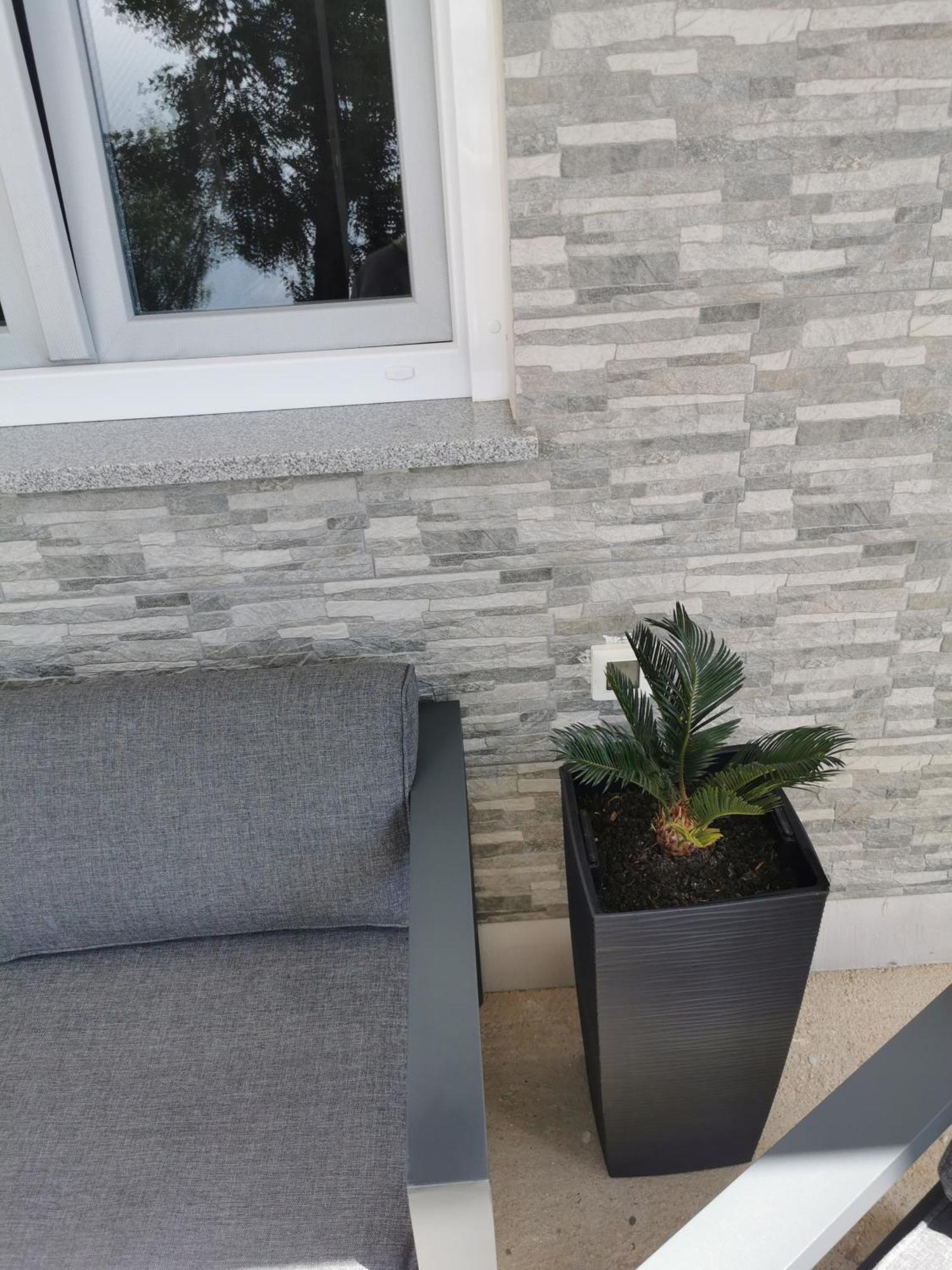 Apartment Luki Повиле Екстериор снимка